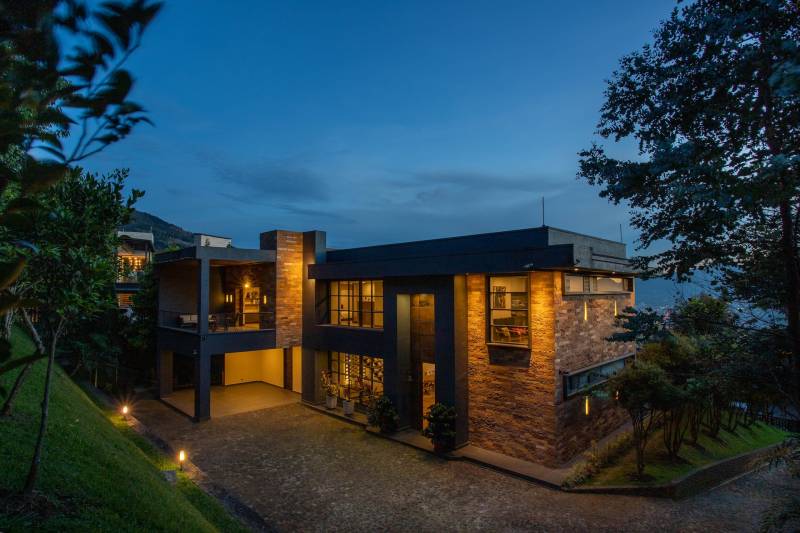 Le régime fiscal de la SCI en cas de sous-location meublée à Saint-Tropez