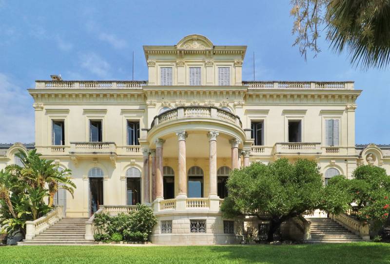 Taxe de 3% sur les immeubles détenus par des entités étrangères — les résidents de Monaco qui possèdent un bien immobilier en France via une SCI ou une SCP monégasque doivent déposer chaque année avant le 15 mai la déclaration modèle n°2746 pour éviter ce